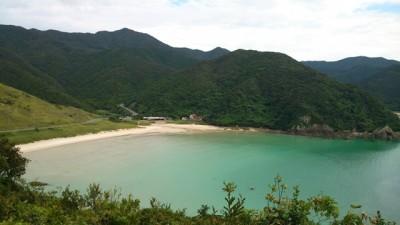 題「すごく奇麗だった高浜海岸」